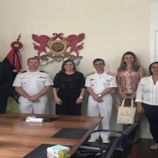 UFV realiza reunião e palestra com vice-almirante para fortalecimento da extensão universitária