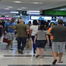 Shoppings registram crescimento de 9,5% em vendas de Natal, diz Alshop