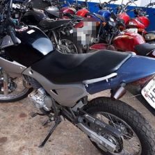 Honda Falcon furtada em Belo Horizonte é localizada em Viçosa