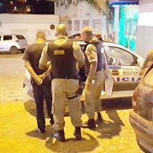 Viçosa: Autores de roubo em pizzaria são presos em flagrante