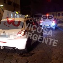 Motorista é detido após furar barreira sanitária em Viçosa