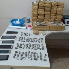 Polícia Militar apreende grande quantidade de drogas em Piraúba