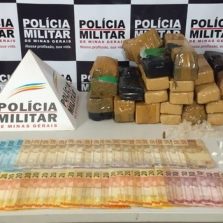 Ponte Nova: Casal é preso suspeito de tráfico de drogas
