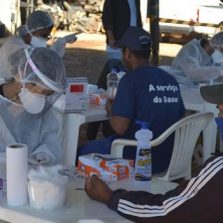 COLABORADORES DO SAAE DE VIÇOSA SÃO TESTADOS PARA COVID-19