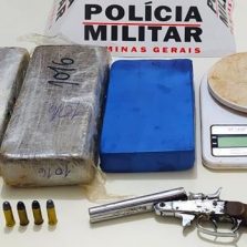 Polícia Militar apreende mais de 15 mil reais em drogas durante abordagem em Canaã