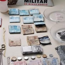 Adolescente apreendido com drogas em Teixeiras