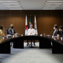 Governador recebe representantes dos atingidos pelo rompimento da barragem da Vale em Brumadinho