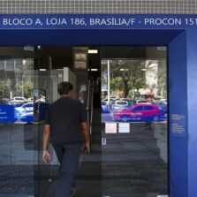 Bancos não terão expediente nesta quinta-feira, dia de Finados
