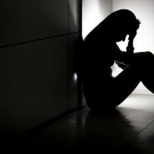 Anvisa aprova spray nasal para tratamento da depressão