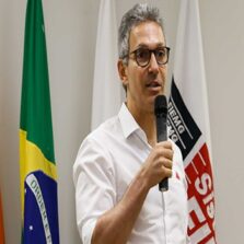 Romeu Zema cumpre giro pelo estado no Centro-Oeste e destaca retomada econômica e geração de empregos