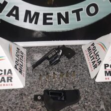 Homem é preso por posse de arma na Violeira em Viçosa