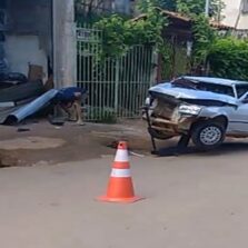 Mulher com sinais de embriaguez é detidas após acidente no Vau-Açu em Viçosa