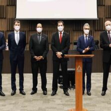 Romeu Zema lança plano para retomada de obras paralisadas no Estado