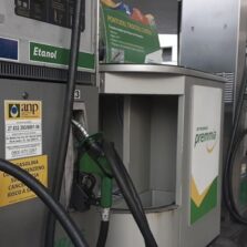 Romeu Zema cria Grupo de Trabalho para buscar soluções junto aos transportadores de combustíveis