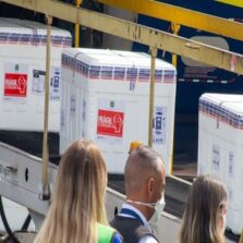 Nova remessa de vacinas vai reforçar a segunda dose dos grupos prioritários