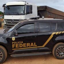 Polícia Federal apreende 100 toneladas de minério irregular