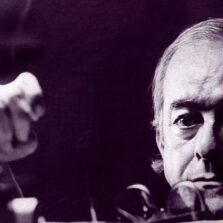 Público terá acesso a acervo digitalizado de Vinicius de Moraes