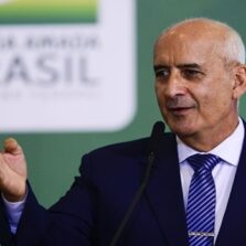 Ministro diz que Copa América no Brasil ainda está em negociação