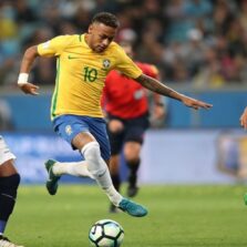 Seleção brasileira encara Equador em Porto Alegre pelas Eliminatórias