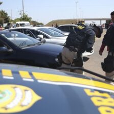 PRF aplica mais de 35 mil multas em rodovias durante feriado