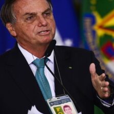 STF tira sigilo de operação de fraude em cartão de vacina de Bolsonaro