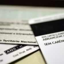 ANS suspende comercialização de 32 planos de saúde