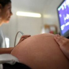 Ministério lança grupo para diminuir taxas de mortalidade das mães