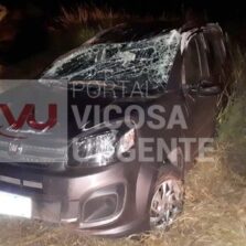 Capotamento na rodovia Viçosa/Porto Firme