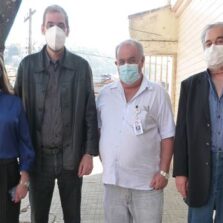 Reitor da UFV realiza reunião de planejamento no Hospital São João Batista