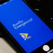 Trabalhadores nascidos em maio podem sacar auxílio emergencial