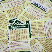 Ninguém acerta a Mega-Sena e prêmio acumula em R$ 40 milhões