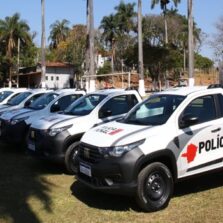 Sistema Prisional adquire 12 caminhonetes para unidades que estão implementando oficinas de trabalho