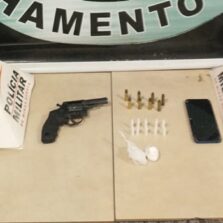 Homem é preso com arma e droga em São José do Triunfo