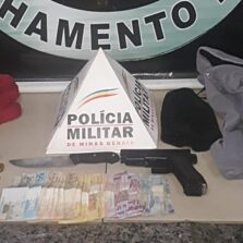 Assaltantes são presos após roubo em supermercado em Viçosa