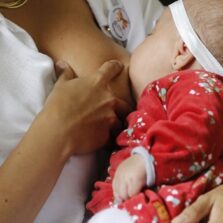 Sociedade de pediatria promove “mamaço virtual”