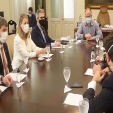 Governadores de Minas e do ES propõem repactuação do acordo de reparação pela tragédia de Mariana