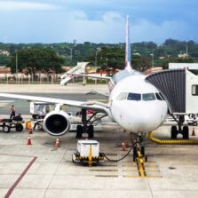 Lei que incentiva combustível sustentável na aviação é publicada