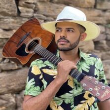 WELITON MATEUS LANÇA NOVA MÚSICA