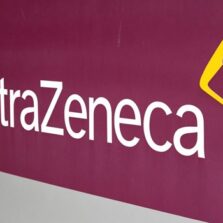 Estudo indica que terceira dose da AstraZeneca protege contra Ômicron