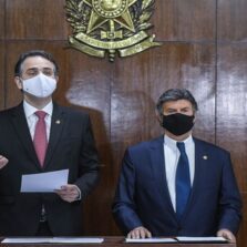 Senado e STF criam grupo de juristas para agilizar processos jurídicos