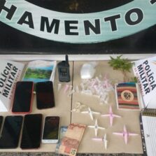 Três presos por tráfico de drogas no Amoras