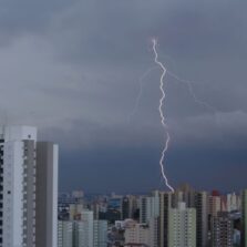 Defesa Civil Nacional alerta para chuvas intensas na Região Sudeste nos próximos dias