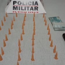 Cajuri: Suspeitos são presos com 42 pinos de cocaína