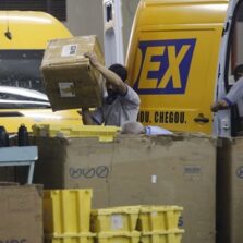 PF investiga fraudes em pedidos de seguro por mercadorias extraviadas