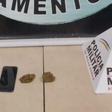 Suspeito é preso por tráfico de drogas no centro de Viçosa
