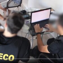 Quadrilha é presa por aplicar golpes pelo WhatsApp