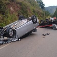 Ubá: Viçosenses ficam feridos em acidente na rodovia