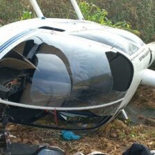 Ubá; Helicóptero cai e deixa dois feridos