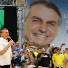 PL oficializa Jair Bolsonaro como candidato à reeleição