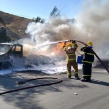 Coimbra: Caminhão que transportava pneus pega fogo